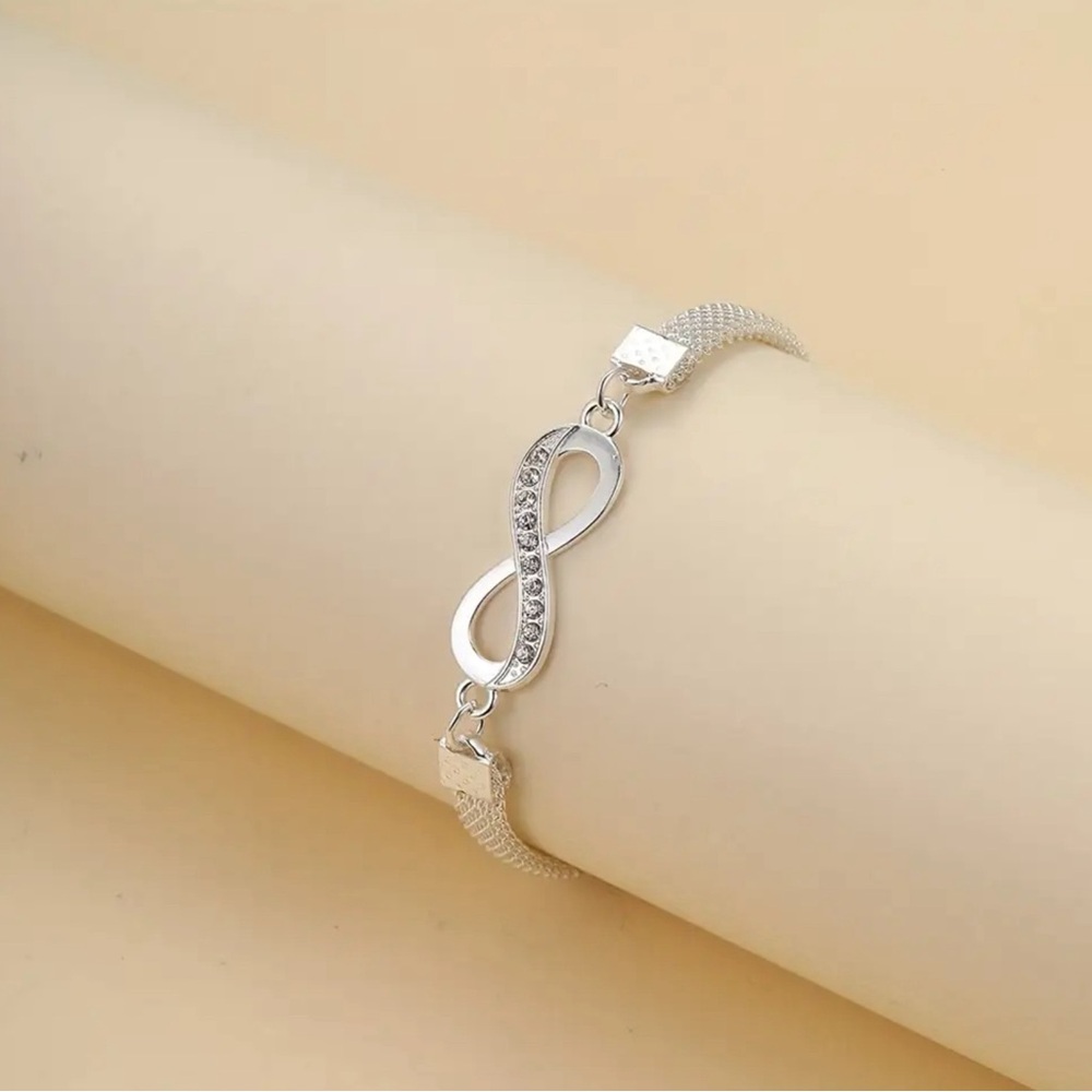 🐘 Stainless Steel Infinity Rhinestone Anklet - Picture 2 of 8